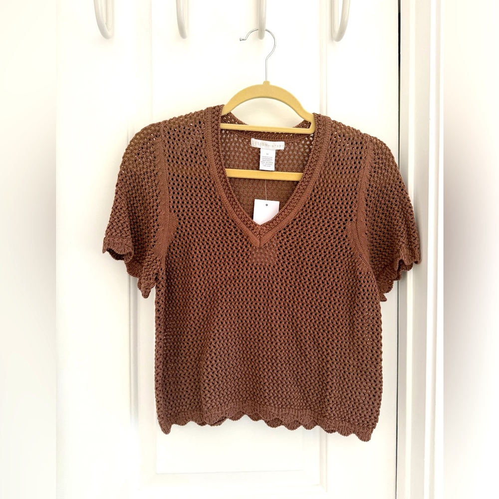 Design History Open Knit V-Neck Short Sleeve Sweater - Taupe